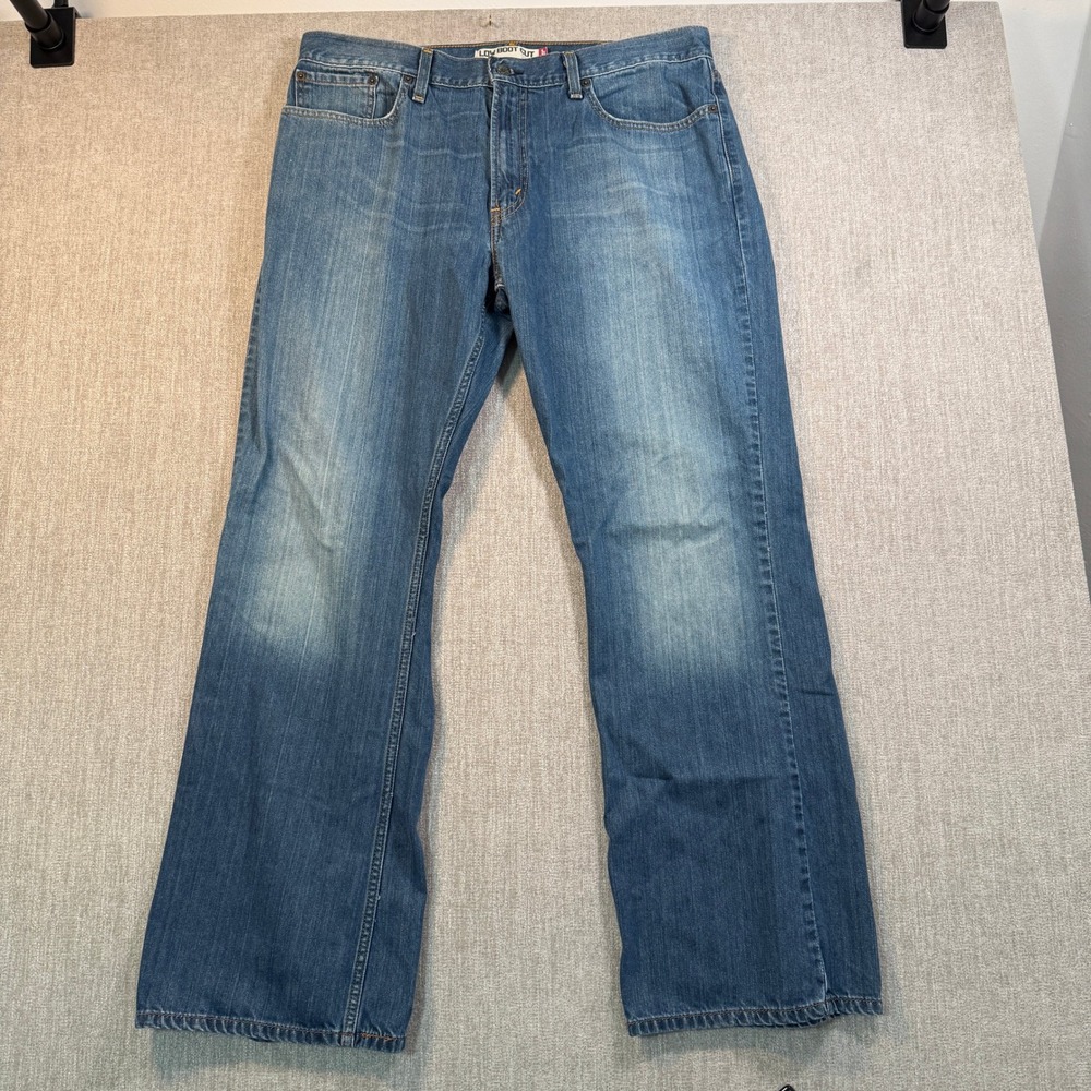 Levis 527 Low Boot Cut Jeans Mens 38x32 Medium Wash Blue Denim 100% Cotton